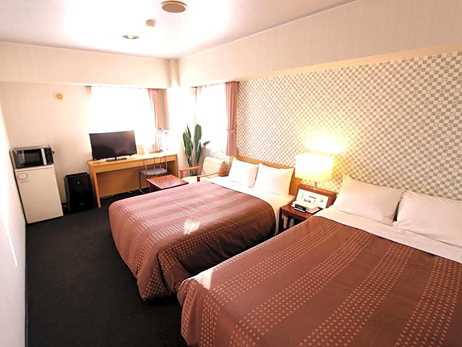 Hotel Livemax BUDGET Chitose