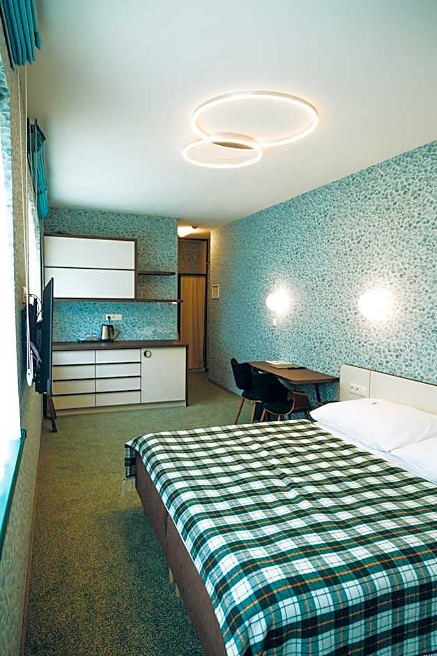Zdjęcie 1 z 7 — Triple Room