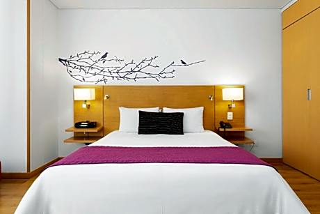 Hotel bh Parque 93