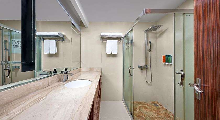 Nanyang King'S Gate Hotel