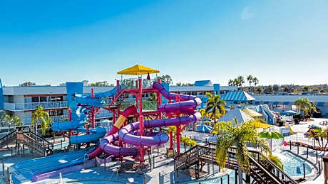 Ramada by Wyndham Hotel & Water Park