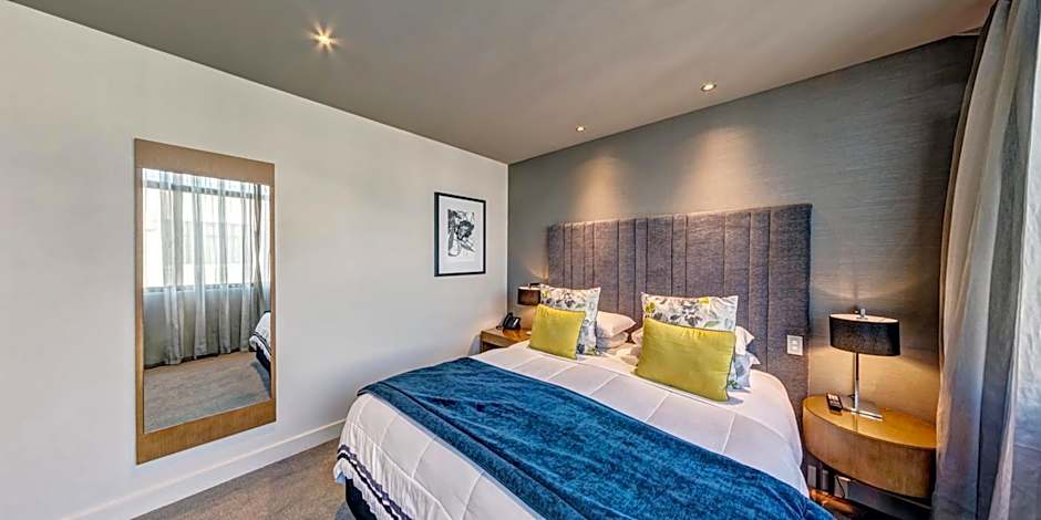 Photo 1 of 6 of Junior Suite