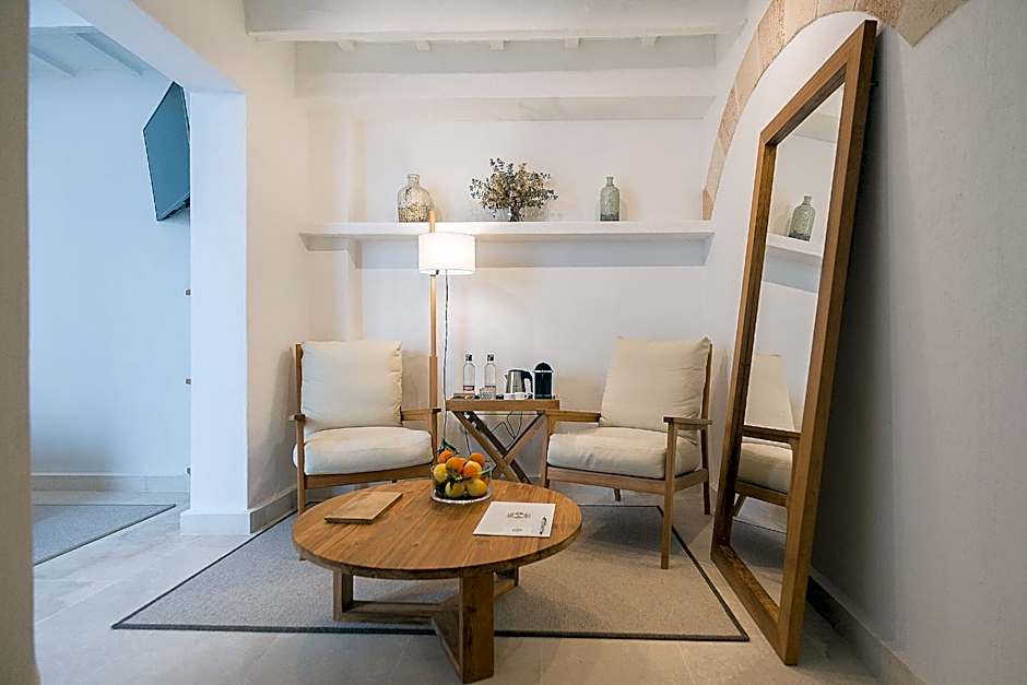 S'Hotelet d'es Born - Suites & SPA