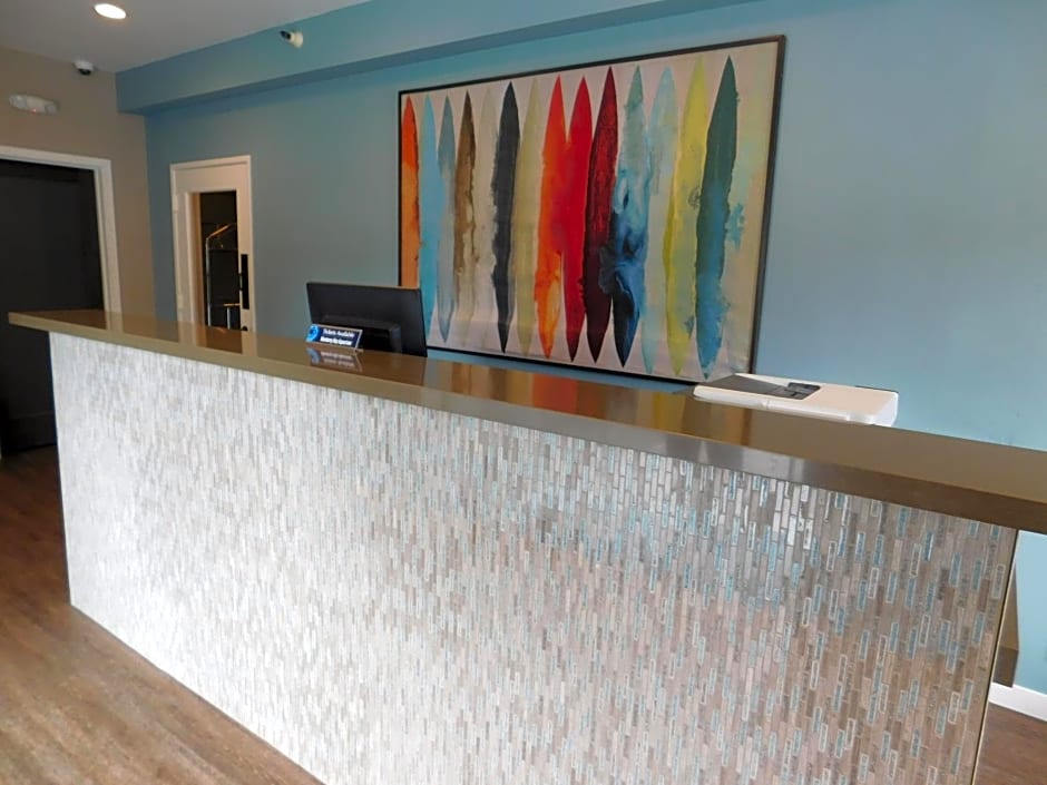 Wave Street Inn