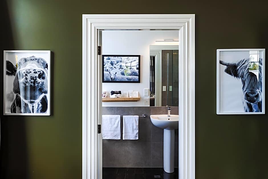 The White Swan Hotel