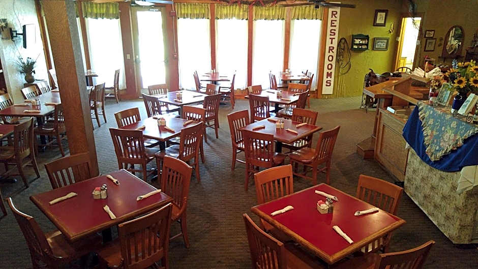 Seminole Inn