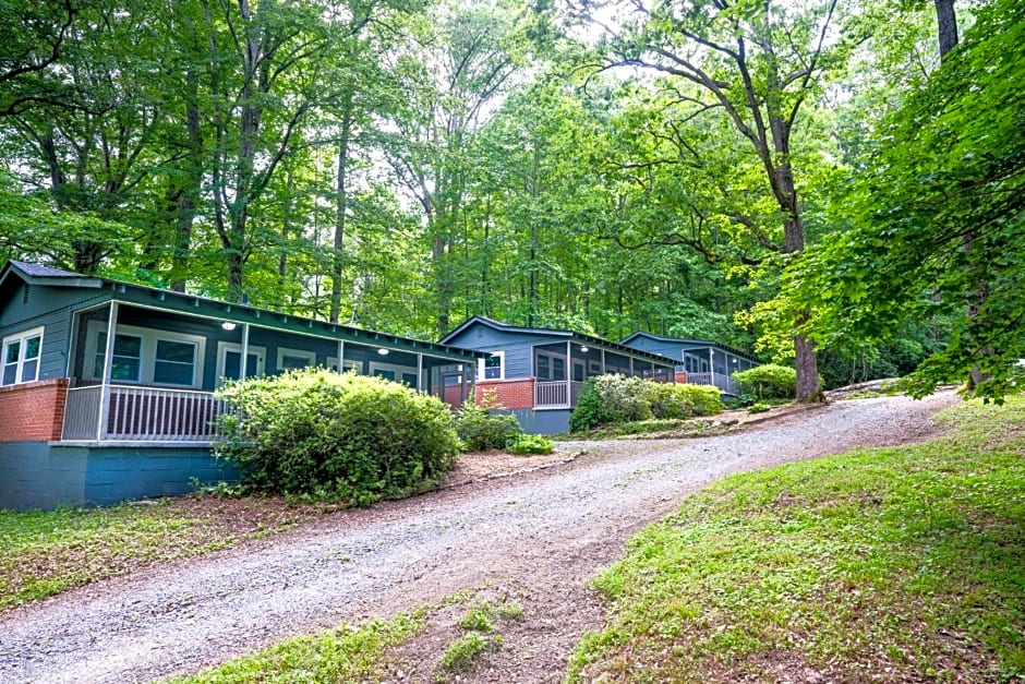 Foggy Bottom Cabins