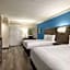 La Quinta Inn San Antonio I-35 N at Toepperwein