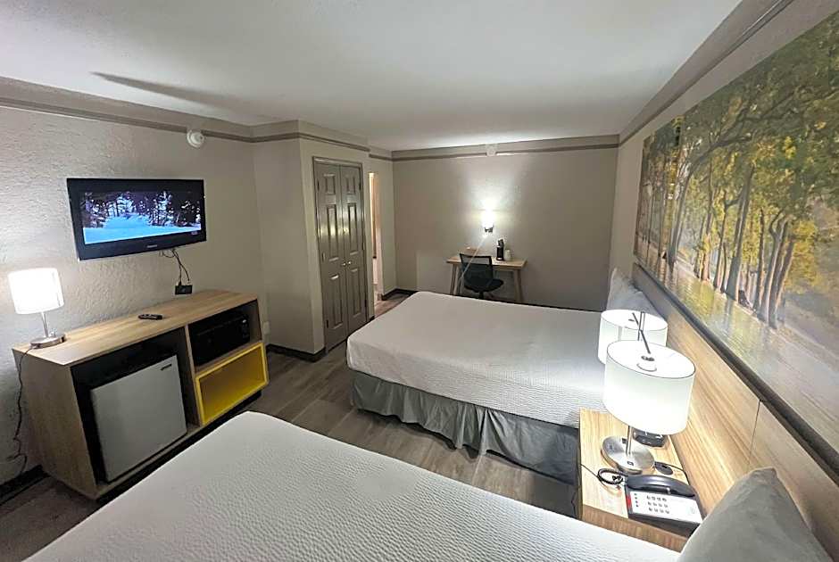 Days Inn by Wyndham Sulphur West