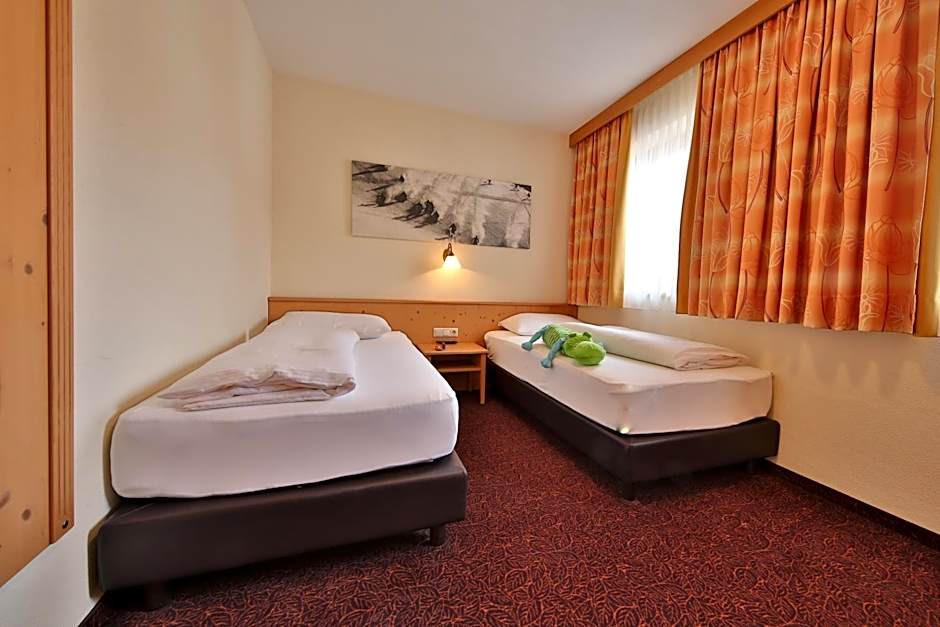 Noldis Hotel