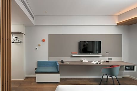 Superior Queen Room
