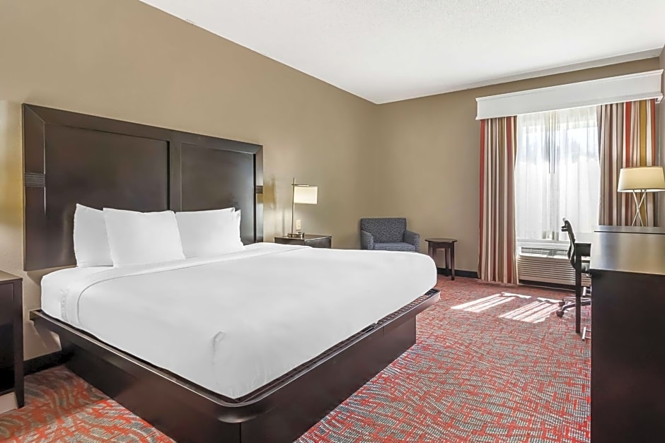 Best Western Airport Inn & Suites