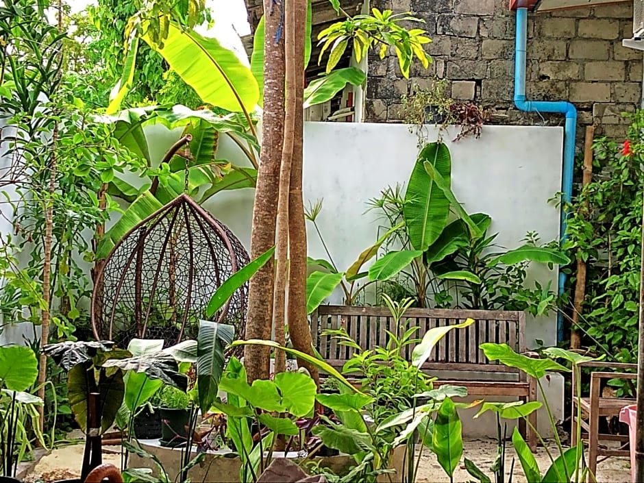 La Luna Boutique Dhangethi