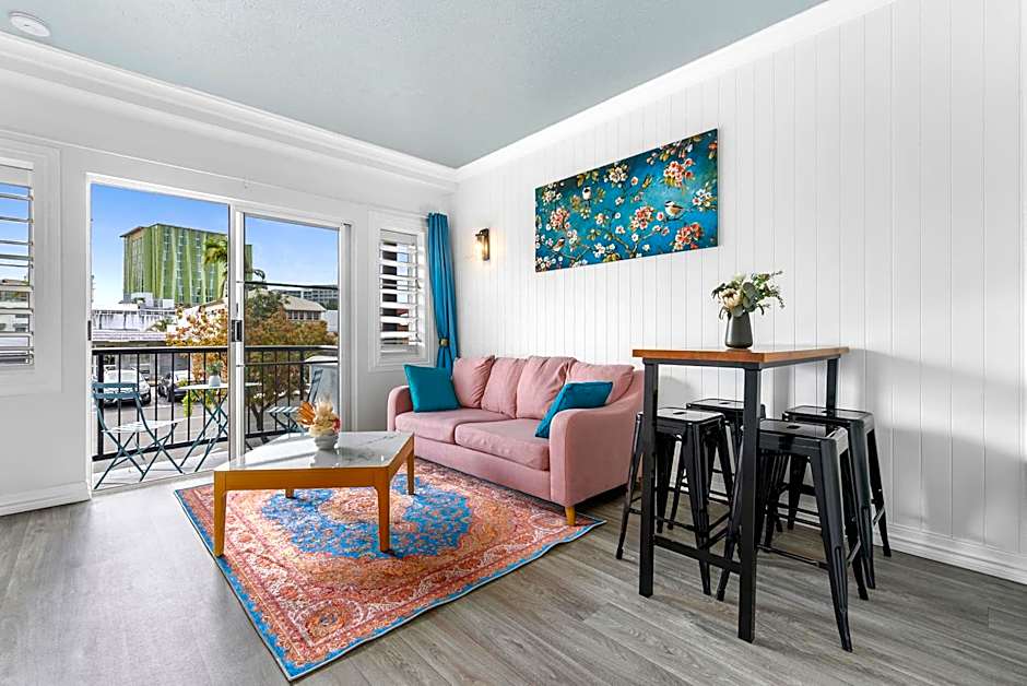 Villa Vaucluse Apartments