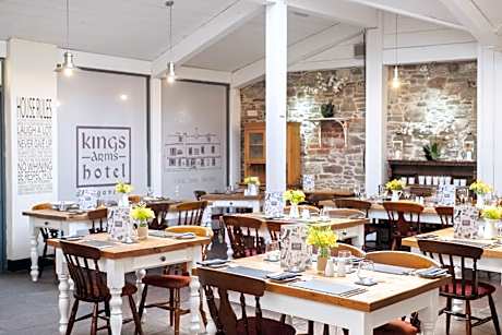 The Kings Arms Hotel