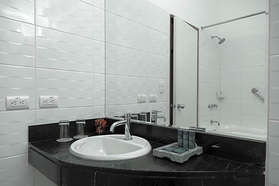 Tierra Viva Machu Picchu Hotel