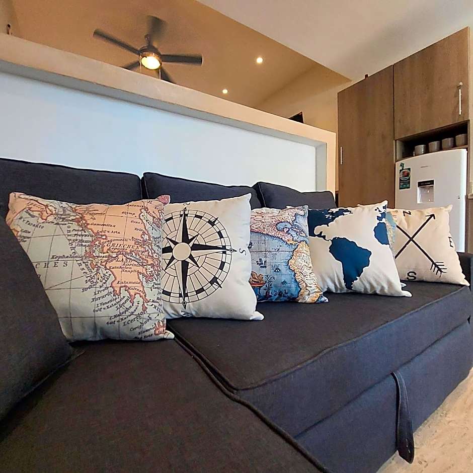 'Syrena Luxury Caribbean' Heart of Playa del Carmen - Fast Wi-fi - Sea Views