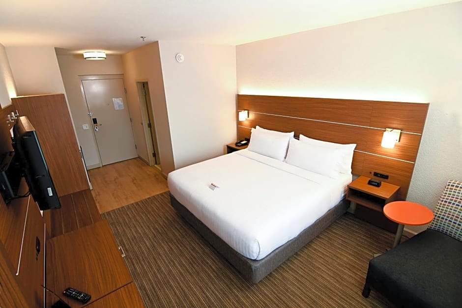 Holiday Inn Express Hotel & Suites Port Clinton-Catawba Island By IHG