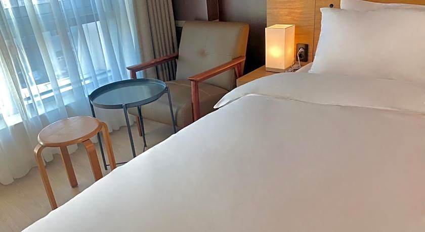 Chungchoho Best Hotel