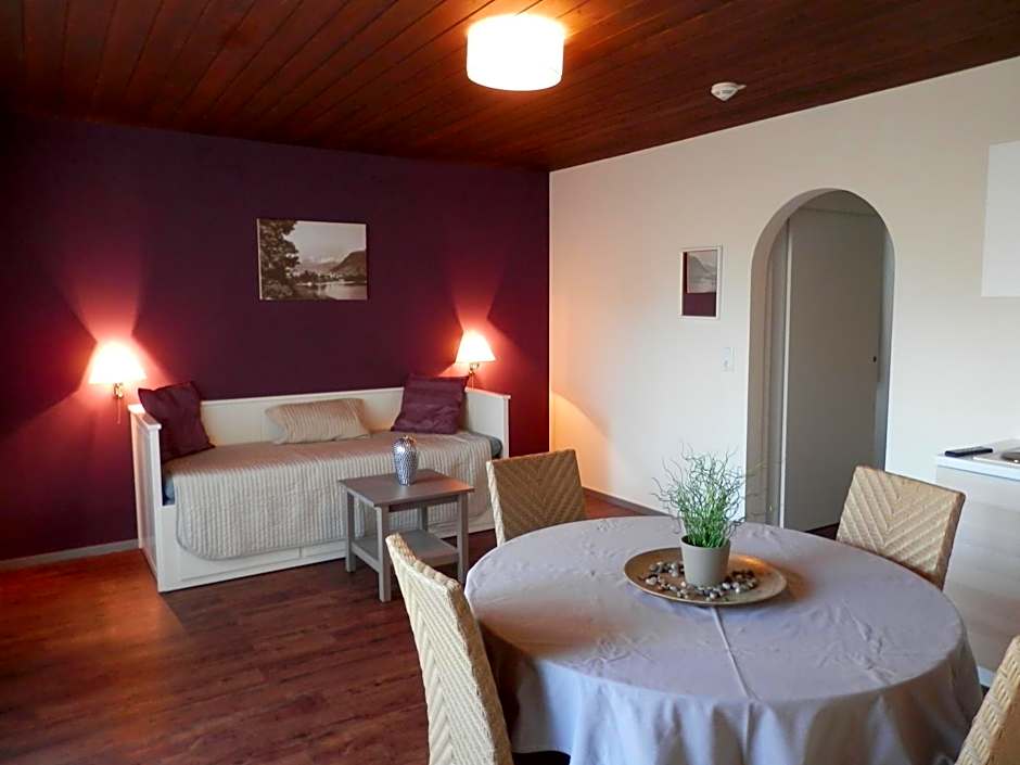 Dahoam by Sarina - Rooms & Suites