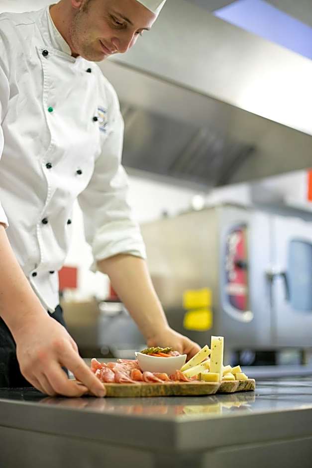 Hotel Antica Croce - Gardaslowemotion