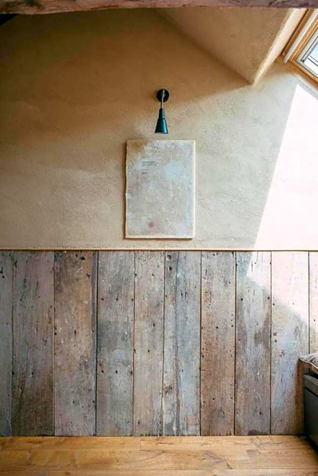 Poëziehotel Surplace - 15 min van Pairi Daiza & industriezone Ghislenghien