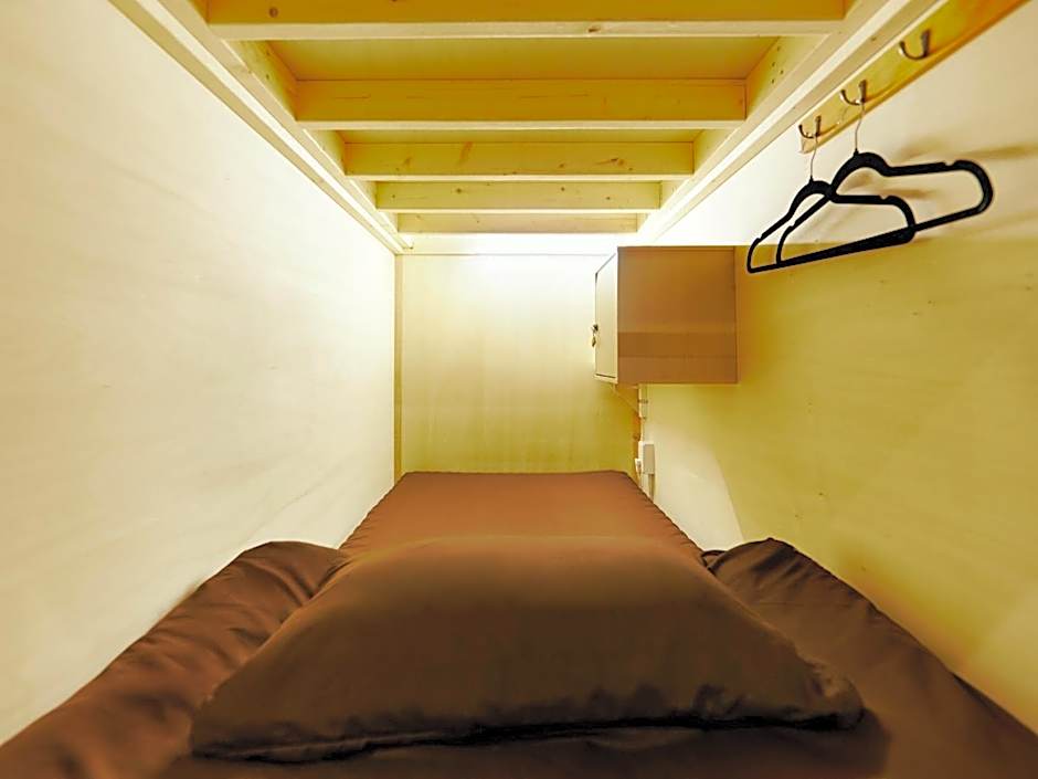 Akasaka Guesthouse HIVE