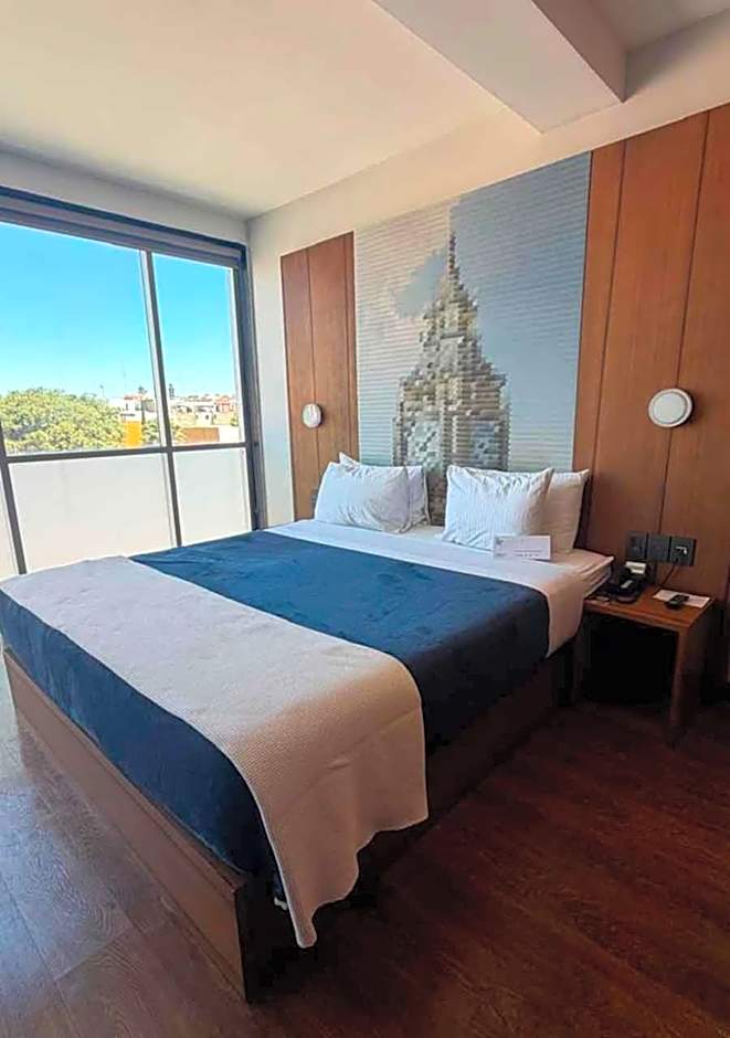 Ikonik Hotel Puebla
