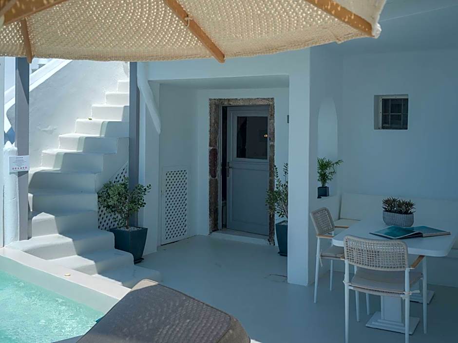 Anemos Cave Suites