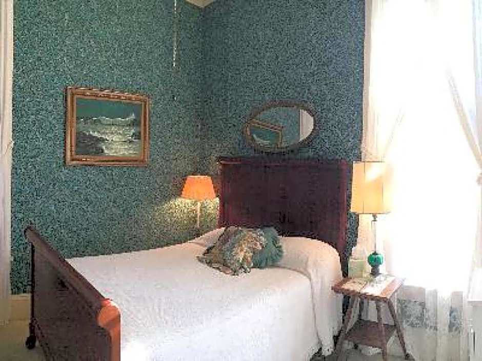 Franklin Terrace Bed and Breakfast
