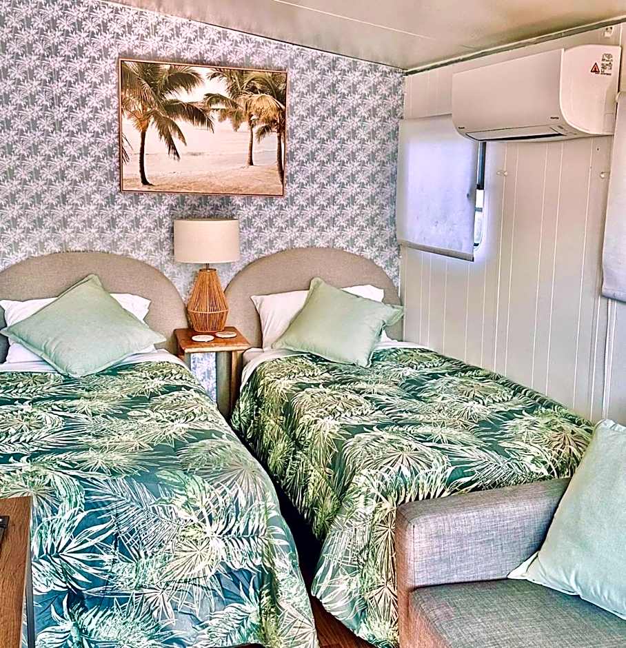 Mornington Peninsula Retro Caravans