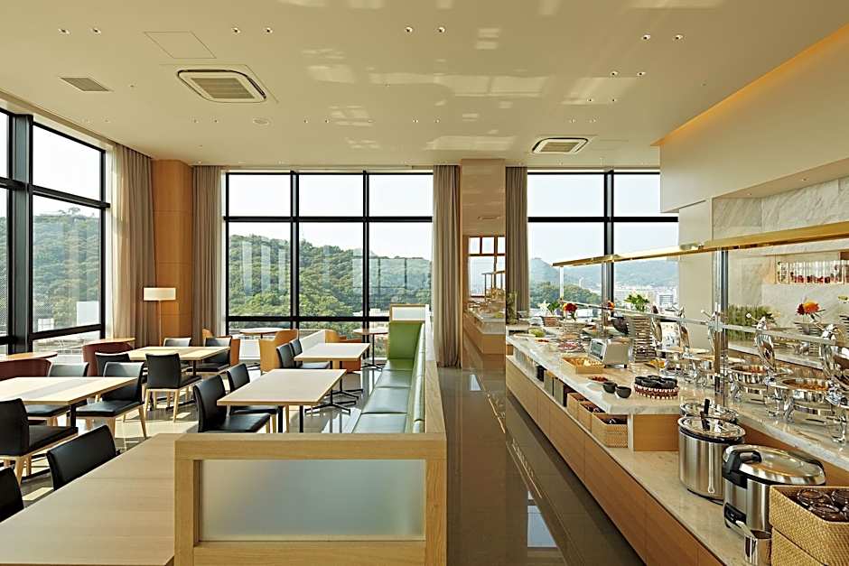 Candeo Hotels Matsuyama Okaido