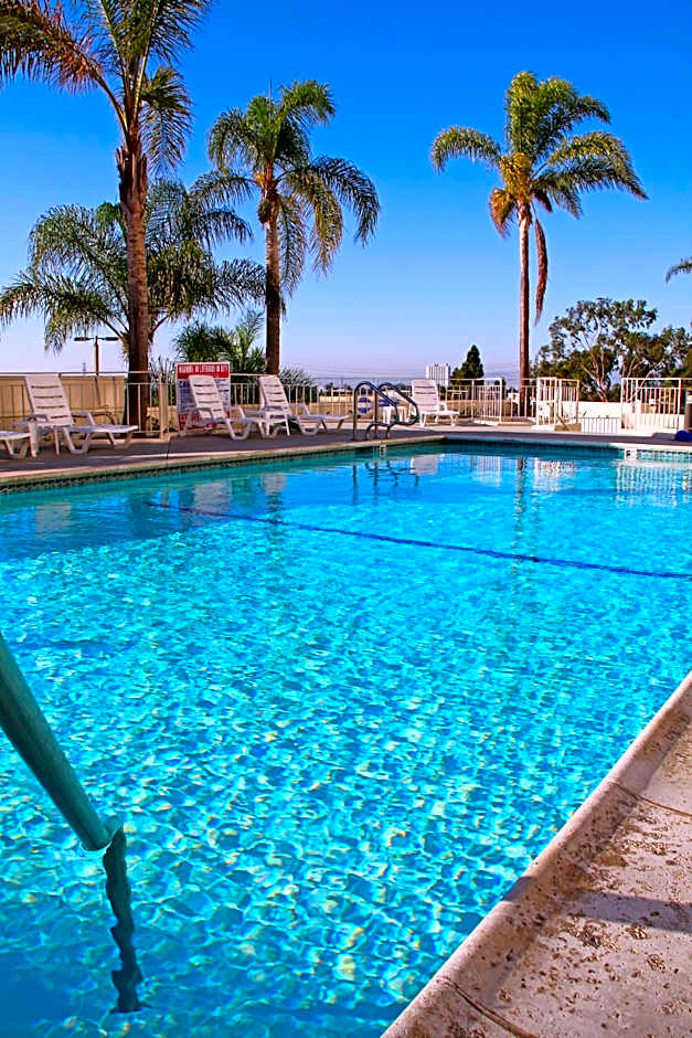 LA Crystal Hotel -Los Angeles-Long Beach Area