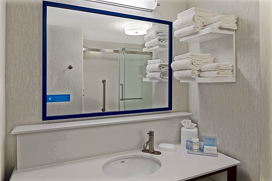 Hampton Inn Lagrange near Callaway Gardens