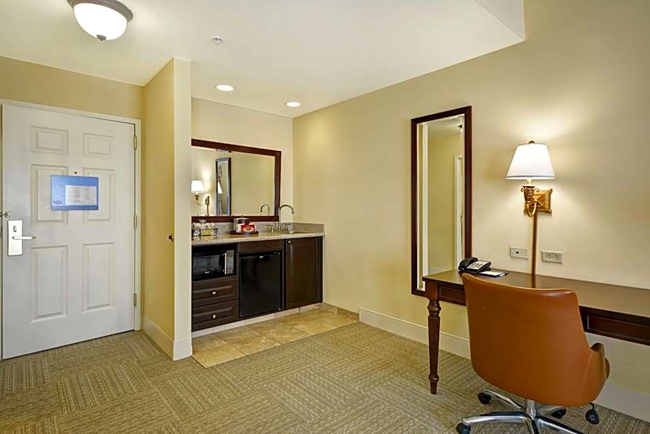 Hampton Inn By Hilton And Suites Savannah Historic District