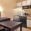 Hawthorn Suites By Wyndham Oak Creek/Milwaukee Airport