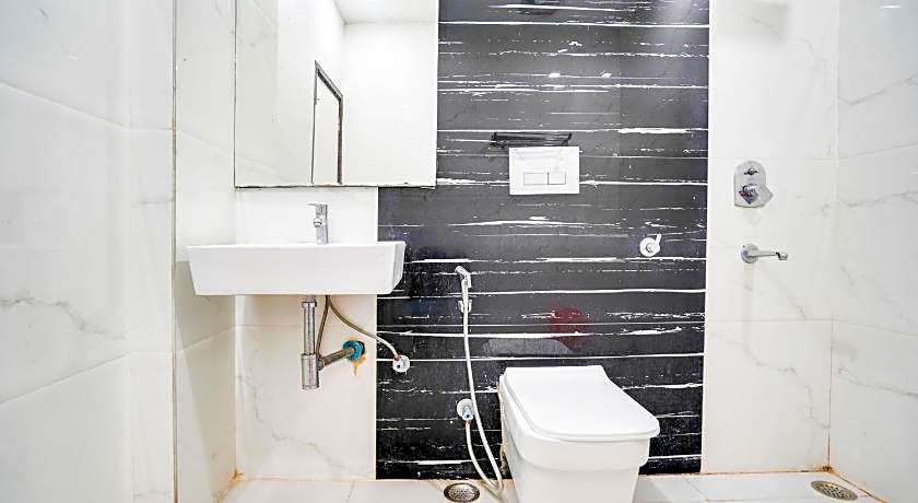 Super Hotel O Grand Peepal