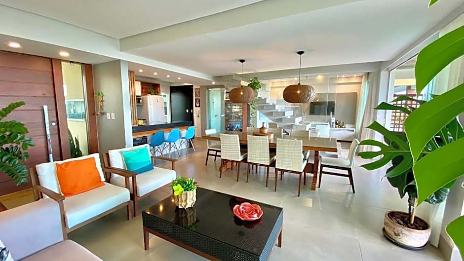 Refúgio Pé na Areia com 4 quartos em Ilhéus - Condomínio Perfeito para Família!