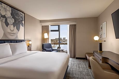 King Room with Marina View - Non-Smoking