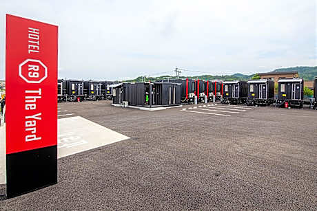 HOTEL R9 The Yard Uki