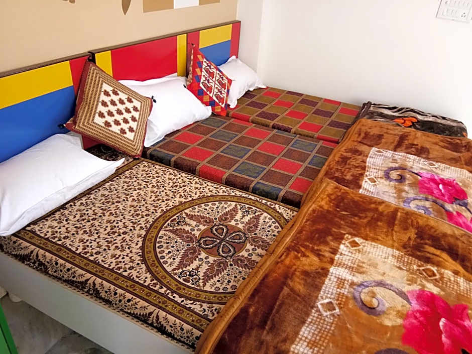 Friends Home Stay - Agra