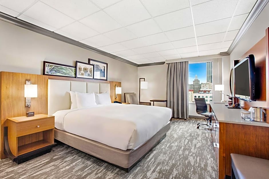 DoubleTree by Hilton New Orleans