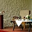 Leeuwenbosch Shearers Lodge - Amakhala Game Reserve
