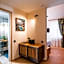 7oaks Noble House