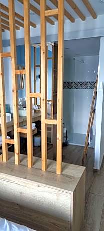 Twin Room with Lake View