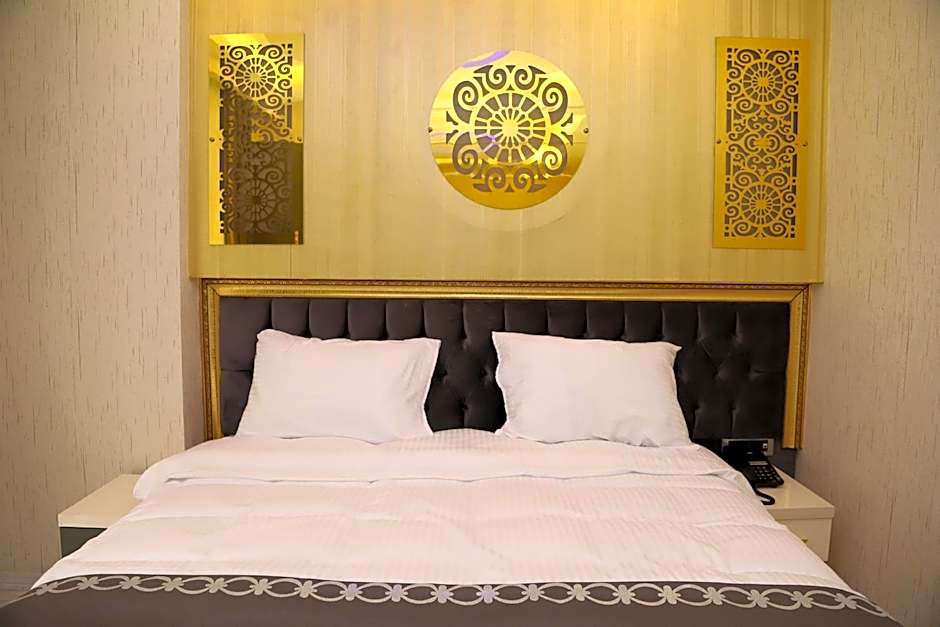 The Grand Tower Hotel