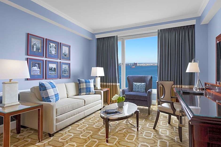 Photo 1 of 4 of Deluxe 1 King Bed, Harbor View