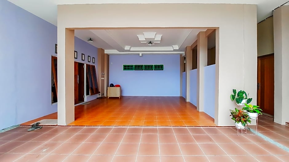 Wisma Exclusive by RedDoorz – Palangkaraya, OK