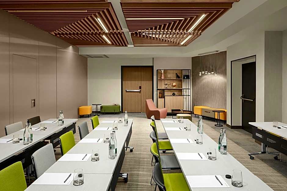Courtyard by Marriott Paris Porte de Versailles