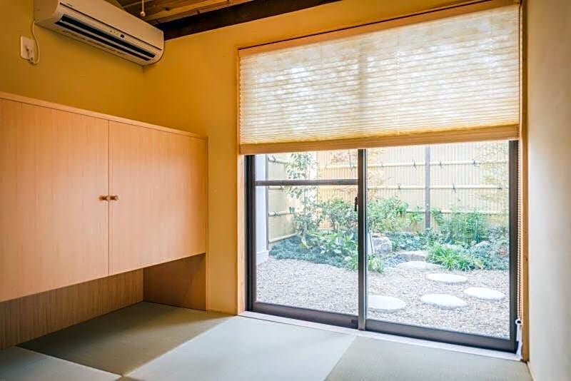 Saiinkaku Kyoto Tanbaguchi Japanese Garden House